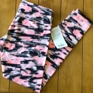 Pink Camouflage Lululemon Wunder Under Pant